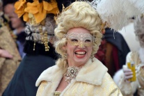 Benátky sviatky karneval kultúra zvyky tradície|ži