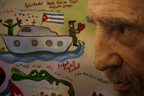 Revolucionár Fidel Castro oslavuje