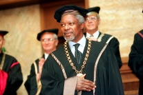 Kofi Annan má 75 rokov