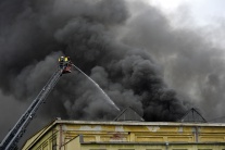 Požiar v ZŤS v Dubnici nad Váhom