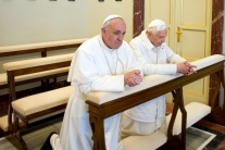 Stretnutie pápeža Františka s Benediktom XVI.