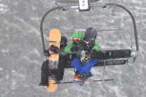 lyžovanie Štrbské Pleso lyžovačka sneh 