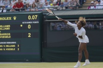 Skreč sestier Williamsových vo Wimbledone