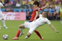 MS vo futbale: Kórea - Alžírsko