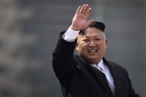 politika Kim Ir sen narodeniny výročie prehliadka 