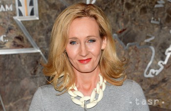 Rowlingová podporila začínajúcich autorov, zverejnila odmietavé listy 