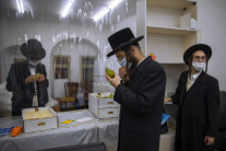 Prípravy na židovský sviatok Sukkot 