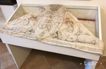 Krajské múzeum v Prešove má v zbierke záchrannú samaritánsku šatku