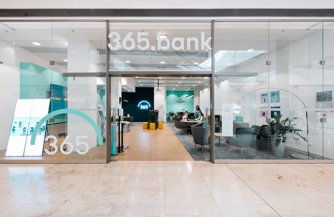 365.bank si naďalej upevňuje svoju pozíciu plnoformátovej banky