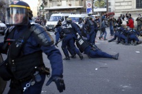 Francúzsko politika demonštrácie násilie polícia F