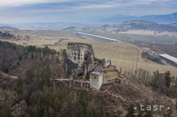 UNIKÁTNE ZÁBERY: TASR dronom zachytáva Slovensko z oblakov