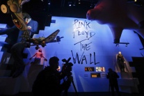 Výstava The Pink Floyd Exhibition: Their Mortal Re