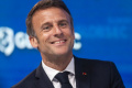 Streľbu na R. Fica odsúdil aj francúzsky prezident Emmanuel Macron