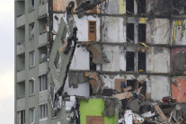 Druhý deň asanácie bytovky po výbuchu v Prešove