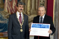 Karel Gott je čestným občanom Bratislavy