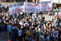 protikorupcny pochod protest studenti korupcia bra