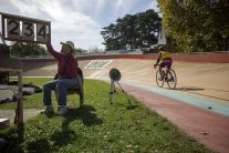 Storočný dedko na bicykli zahanbil šampiónov