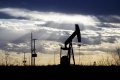 Ceny ropy vzrástli o vyše 1,5 %, cena Brentu sa priblížila k 87 USD