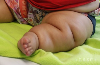 Prvorodené dievčatá sú tučnejšie ako ich mladšie sestry. Tvrdia vedci