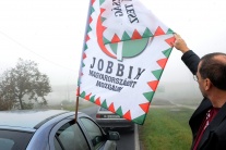 Jobbik demonštroval: Rajka nie je obvodom Bratisla