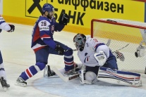 Slovenskí hokejisti v boji o postup do štvrťfinále