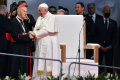 Pápež povedie záverečný obrad na rozlúčke s kardinálom Tomkom
