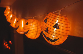 Čo pozerať na Halloween? Tieto filmy vám navodia tú správnu atmosféru