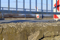 Práce na rekonštrukcii mosta na hlavnom ťahu cez Kežmarok prerušili