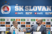 Vladimír Weiss ml. podpísal zmluvu Slovanu