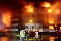 Požiar v Nemecku zasiahol vyše 50 bytov