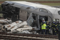 Zrážka vlaku s autom v Španielsku