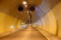 Simulovaná nehoda autobusu v tuneli preverila záchranné zložky